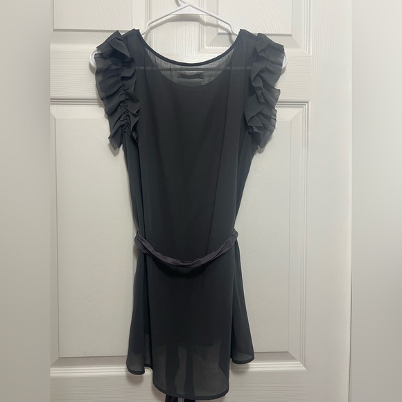 Darling Tops - Darling Gray Women’s Ruffle Sleeve Blouse Size Medium